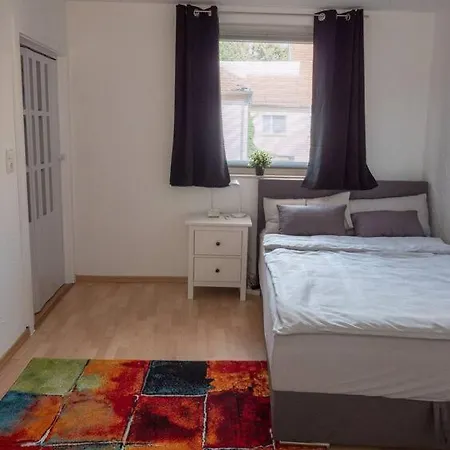 40m2, Naehe S Bahn *